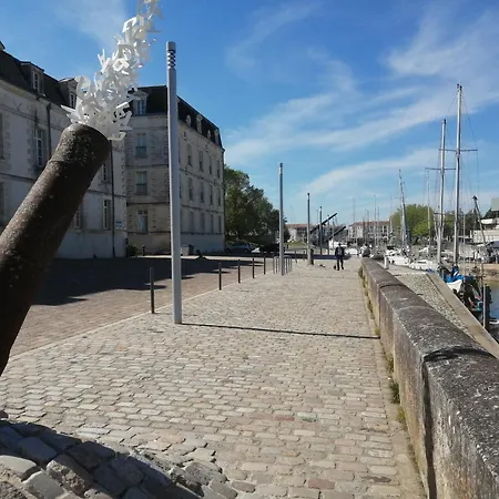 Hotel apartamentowy Colbert